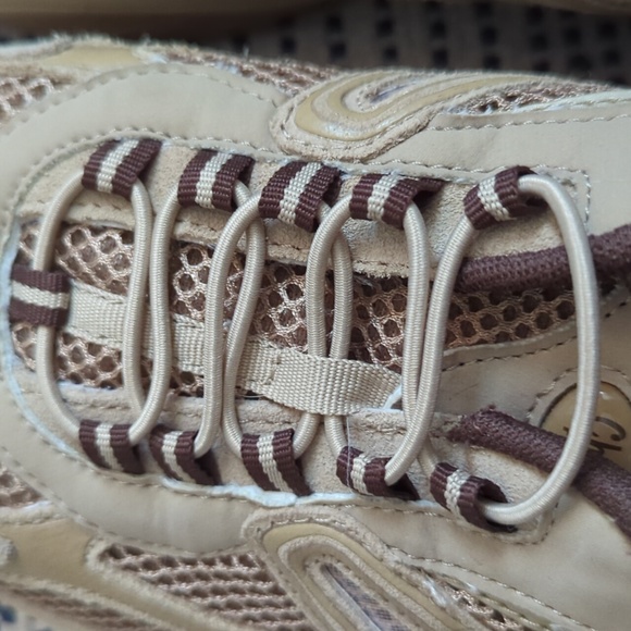 Slip on sneakers - Picture 2 of 9